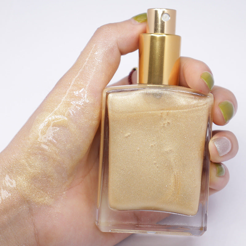 Shimmering Liquid Highlighter Spray